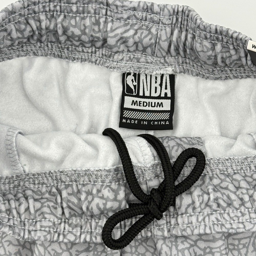 NBA Basketball Power Drive Shorts Mens Size Medium‎ Gray Athleisure Athletic Gym - Picture 8 of 16